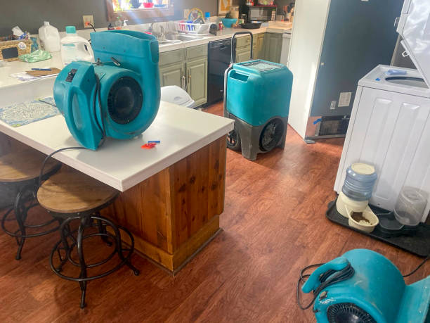 Best Water damage restoration process  in Garden Acres, CA